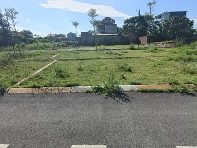 Chinh chủ cần tiền gửi bán đất nhanh vị trí đẹp tại đồi sen, bình yên, thạch thất  cũ 1