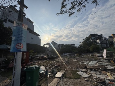 Đất chính hữu,3 mặt thoáng, 235,5m2, gần biển mỹ khê, giá 54 tỷ 0