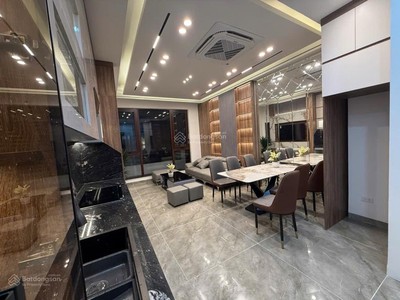 Bán nhà phố 40m2 tại bạch mai, 13,85 tỷ, 3pn, 4wc, 5 tầng, ngõ 5m, pháp lý đầy đủ 1