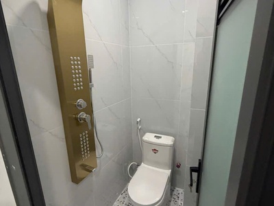 Nhà mới rất đẹp 2 tỷ xíu sổ hồng riêng trung mỹ tây 05  gần tô ký q12 3