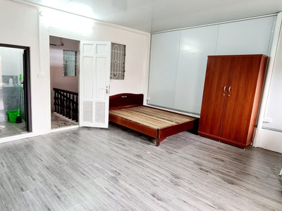 Cho thuê phòng khép kín 30m2 giá 4 triệu ngõ 98 hạ yên quyết 1