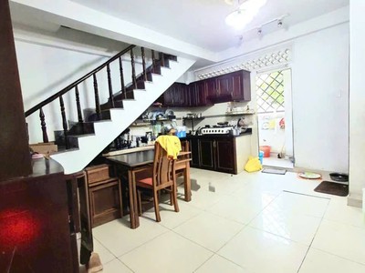  mặt tiền kinh doanh đỉnh   giá rẻ như hẻm  2