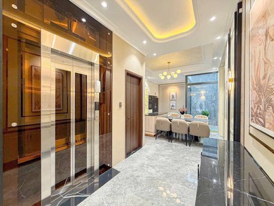 bán nhà phố phạm hữu lầu quận 7 có thang máy liền kề phú mỹ hưng 18,9 tỷ 3