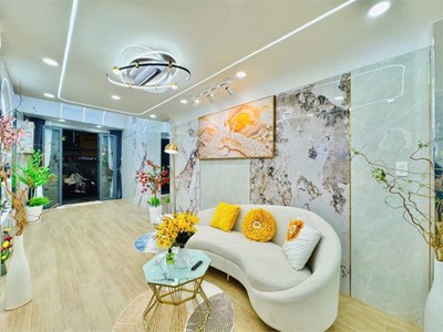 Bán nhà đường trương công định    p14,tân bình  6,5x15m, 86 tr/m2 0