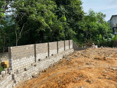 Chính chủ bán đất mặt đường hồ chí minh   yên thủy 3