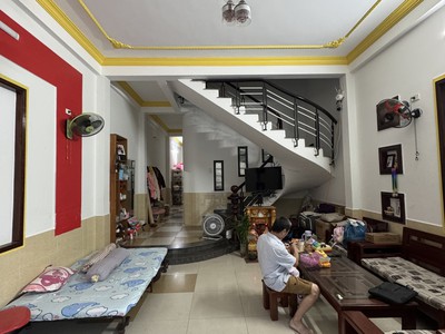  nhà 2 tầng mặt tiền khuê trung   ở ngay   giá chỉ 7,7 tỷ 0