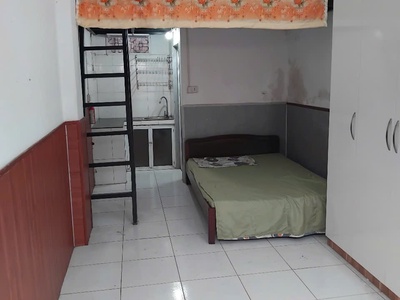 Cho thuê phòng ngõ 82 yên lãng, có gác xép giá 4 triệu 2
