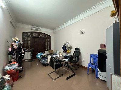 Bán nhà phân lô nguyên hồng, 56m2, 4 tầng, mặt tiền 4m, 24.8 tỷ, ô tô tránh, vỉa hè 1