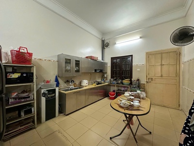 Bán nhà phân lô nguyên hồng, 56m2, 4 tầng, mặt tiền 4m, 24.8 tỷ, ô tô tránh, vỉa hè 2