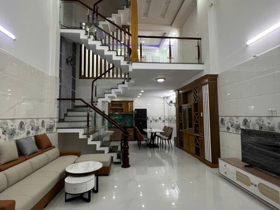 Chính chủ bán nhà 3 tầng, hẻm ô tô thông đường nguyễn văn dung, p.6, giá chỉ 7.5 tỷ, thích hợp ở. 4