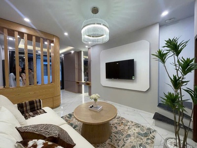 Siêu hiếm phân khúc hơn 8 tỷ có thang máy, oto vào tận nhà  thạch bàn lung linh  full nội thất về ở 0