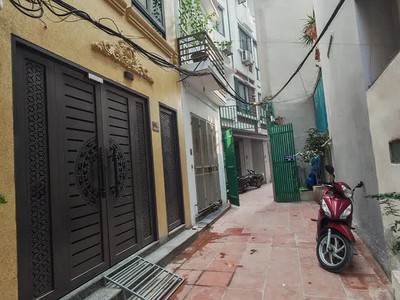 Bán căn hộ chung cư mớí xây 7 tầng thang máy .Giá 2,95 tỷ 6