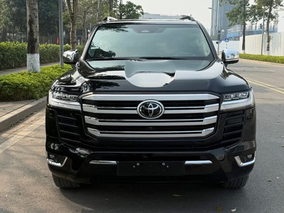 Bán Land Cruiser LC300 sản xuất 2025 siêu lướt, mới 99,99. 0