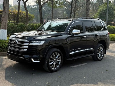 Bán Land Cruiser LC300 sản xuất 2025 siêu lướt, mới 99,99. 4