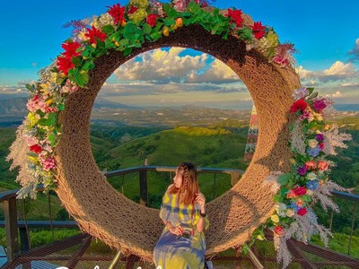 Ghế chụp hình mây tre 3