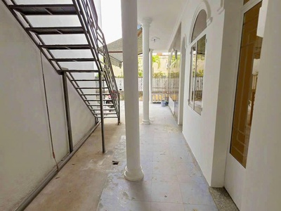 Bán Nhà 1 Tầng   5 Phòng Ngủ   Gần Co.Opmart Nha Trang 3