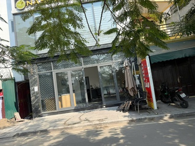 Cần cho thuê mặt bằng kinh doanh cà phê hoặc làm văn phòng tại Trung tâm Đống Đa, Hà Nội. 0