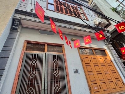 Bán nhà định công thượng, hoàng mai, lô góc, gần vđ 2,5, 31m2, 7.8 tỷ ctl 1