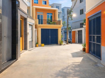 Nhà bán khu trung tâm tân bình - cấp 4 lô góc hồng lạc, dt 70m 0