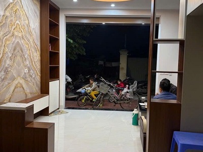 Nhà xây mới tinh   gần ô tô   giao dịch trực tiếp 1