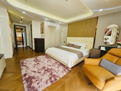 Siêu phẩm nhà phố - 5 tầng thang máy   mới tinh full nội thất cao cấp - hẻm xe hơi vào ngủ nhà 2