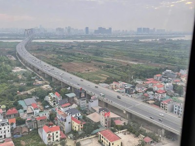 Cho thuê căn hộ tòa intracom t32 diện tích: 70m, lô góc thoáng sáng căn hộ đẹp tiện nghi 2