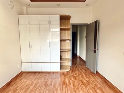 Nhà đẹp mới xây 4 tấm hoàn công chuẩn chỉnh - 38m2 - hẻm ô tô âu cơ - lạc long quân - chỉ 7.55tỷ 2