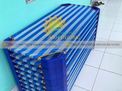 Giường lưới mầm non 1m2, giường lưới mầm non 1m 4