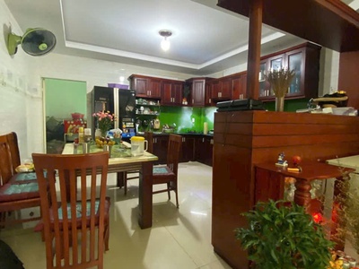 Bán nhà 4 tầng quốc lộ 13 liền kề vạn phúc city 60m2 ngang 4,5m ô tô đỗ cửa chỉ 7,2 tỷ 2