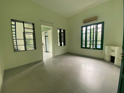 Linhhk cho thuê mp tôn đức thắng văn miếu, 4 tầng 20tr 0