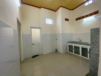 Nhà c4 đường 4 linh tây 4.6 tỷ 0