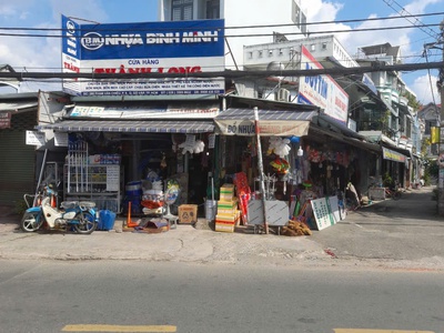 Sang nhượng cửa hàng điện nước   vị trí đẹp phạm văn chiêu 1