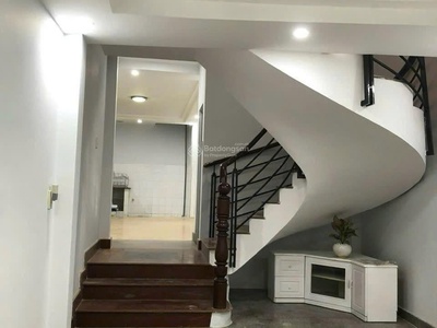 Bán nhà làm căn hộ dịch vụ đang cho thuê 11 phòng, giá cho thuê khoán 48tr/tháng 3