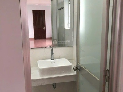 Bán nhà làm căn hộ dịch vụ đang cho thuê 11 phòng, giá cho thuê khoán 48tr/tháng 4