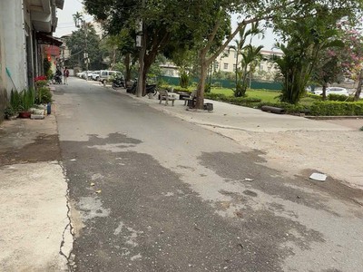 Bán nhà cấp 4 ngô gia tự   60m    lô góc nở hậu   giá 14,x tỷ   đường thông ô tô tránh 0