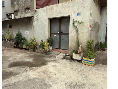 Bán nhà cấp 4 ngô gia tự   60m    lô góc nở hậu   giá 14,x tỷ   đường thông ô tô tránh 1