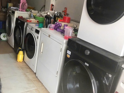 Cần nhượng lại quán giặt là đang hoạt động tốt tại định công, hoàng mai, hà nội chỉ 50 triệu 4