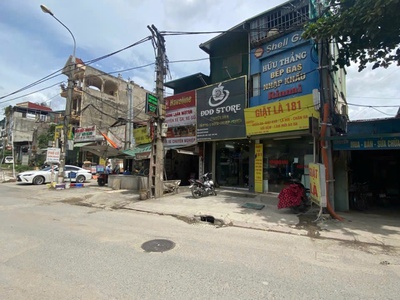 Cần nhượng lại quán giặt là đang hoạt động tốt tại định công, hoàng mai, hà nội chỉ 50 triệu 1