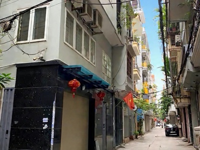 Lạc long quân 35m x6 tầng 16,8 tỷ-ô tô tránh đỗ,ngõ thông,5p ra hồ tây 0