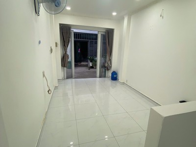 Cho thuê nhà nguyên căn Đường 2, P.Trường Thọ   2PN 3WC, gần cầu Trường Thọ   Giá 7,5tr/tháng 1