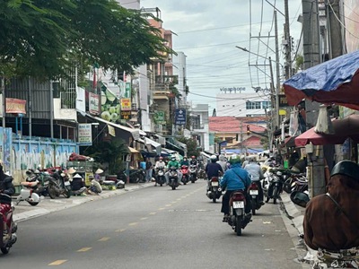 BÁN NHÀ 2 TẦNG Mặt Tiền Lương Ngọc Quyến, Phú Trinh, Phan Thiết 1