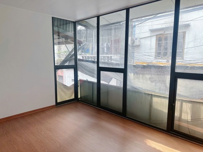 Chính chủ cho thuê mặt bằng tầng 2, 80m2, 4 phòng, Đê La Thành Nhỏ, quận Đống Đa, HN 8