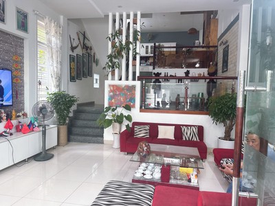 Bán biệt thự góc huỳnh mẫn đạt 98m  giá 13,3 tỷ trung tâm hải châu 2