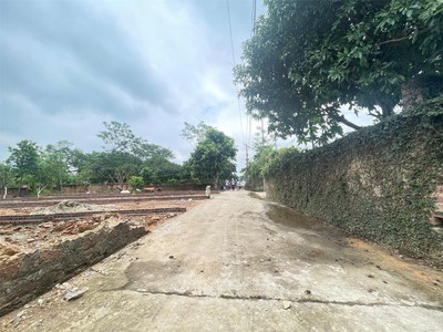 Chính chủ nhờ bán lô đất tại phú thịnh - minh phú - kim anh 2