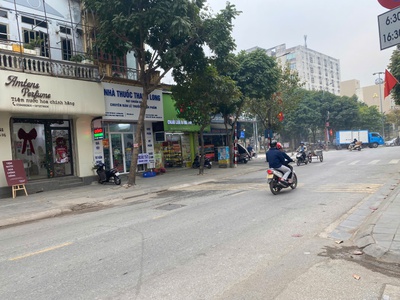 Bán đất trung tâm đản dị- gần trung tâm kinh doanh sầm uất- phó ăn uống ngày đêm- bệnh viện đa khoa 1