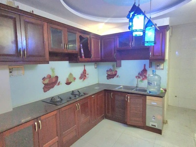 Gấp bán nhà cmt8- quận 10 - 5 tâng - 7pn - 39m2 - giá 7.8 tỷ 1