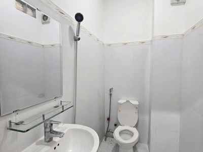 Mặt tiền tạ quang bửu lửng 2lầu p2q8  p.chánh hưng 3