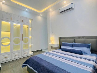   nhà bán đường đào tông nguyên - ô tô trước nhà đậu thoải mái   1