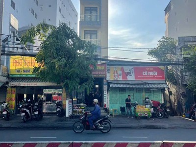  giảm sốc 2 tỷ   nhà mặt tiền huỳnh tấn phát   chốt 18 tỷ  1