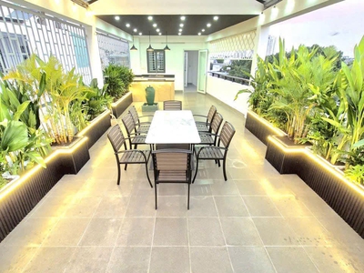  nhà sân vườn   xe hơi ngủ nhà   giá rẻ- đào tông nguyên  4